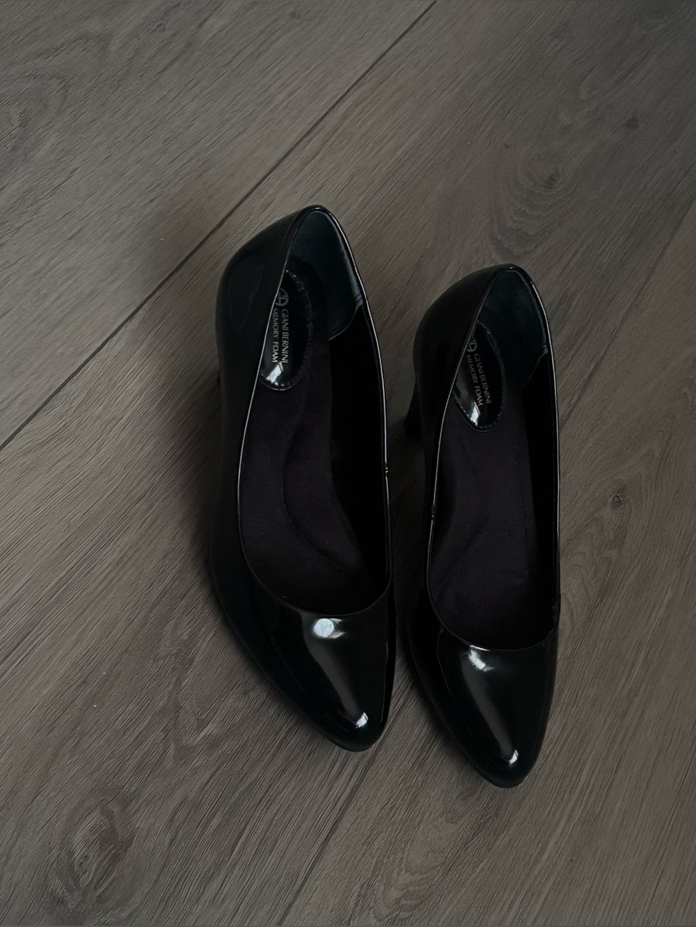 Banana Republic Black Patent Pointed-Toe Pumps